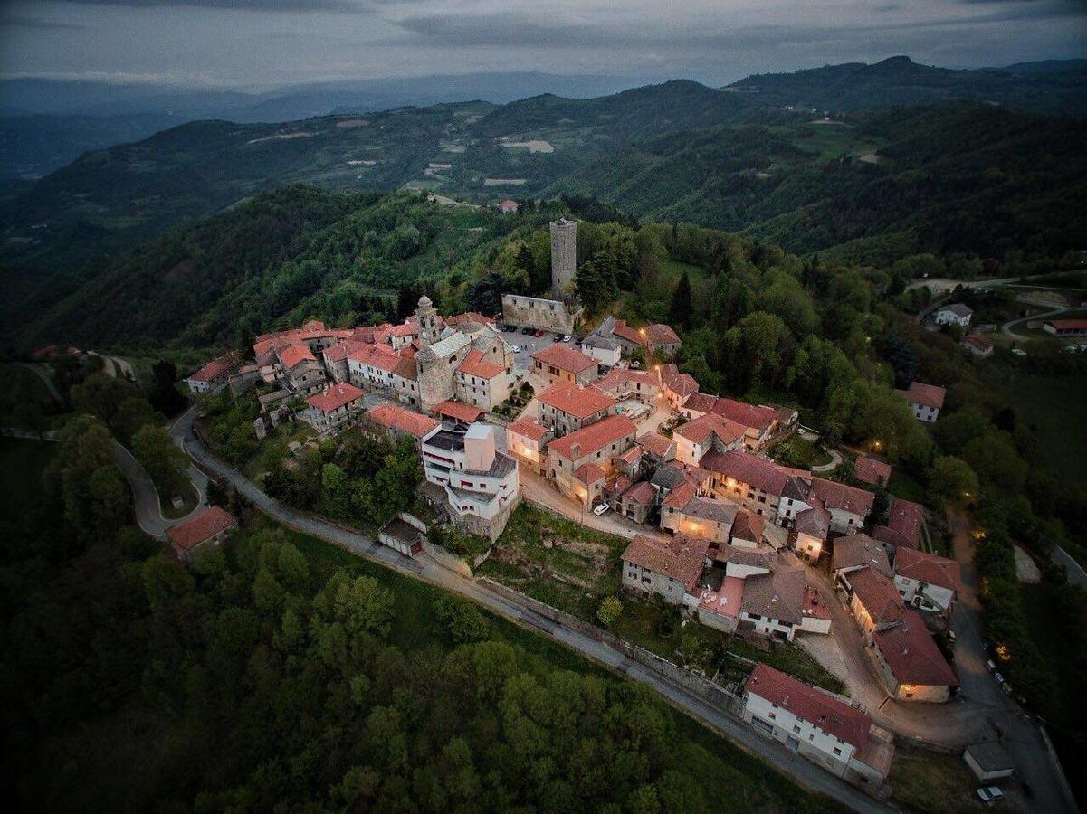 Albergo Del Bramante Roccaverano Екстериор снимка